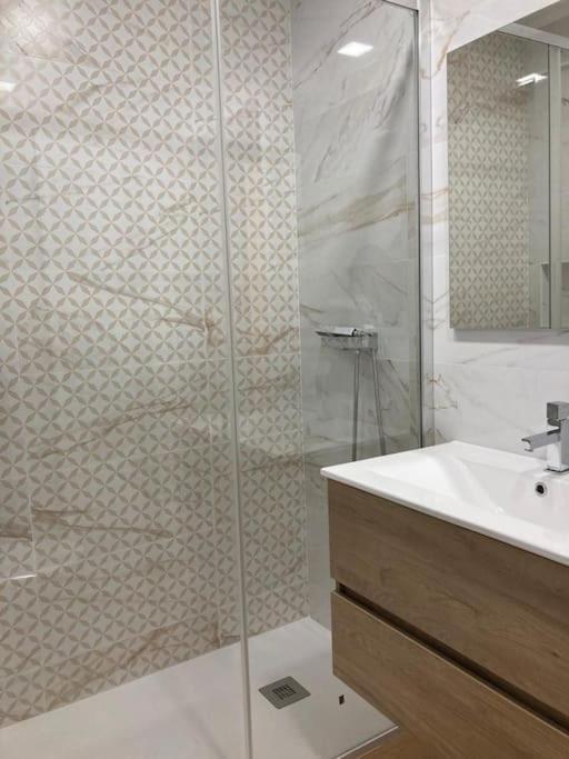 Apartamento Renovado No Centro Da Cidade - Casa4 Coimbra Exteriör bild